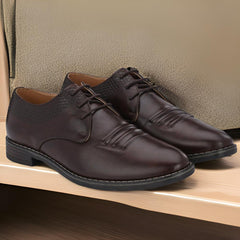 Attitudist Unisex Handcrafted Derby Brown Formal Lace-up Shoes With Round Toe And Textured Vamp